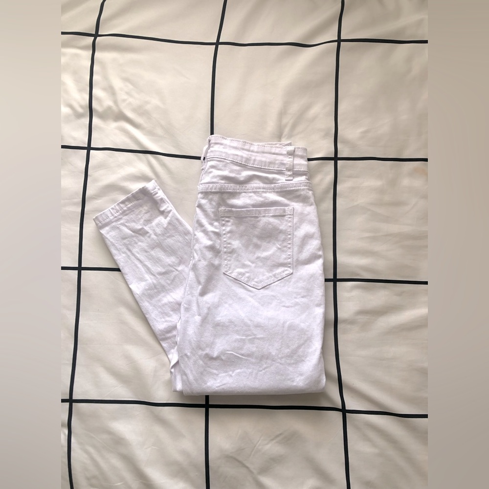 White Jeans